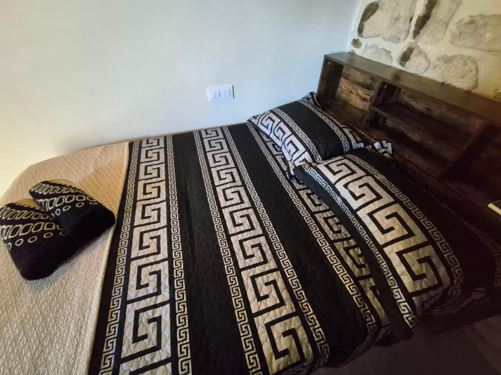 Grupo Garcia De Paredes Apartamentos Turisticos Трухильо Екстериор снимка