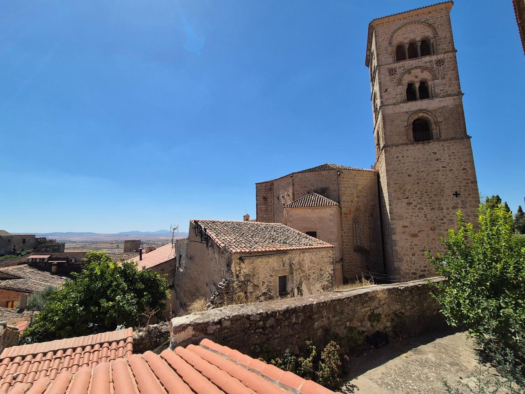 Grupo Garcia De Paredes Apartamentos Turisticos Трухильо Екстериор снимка