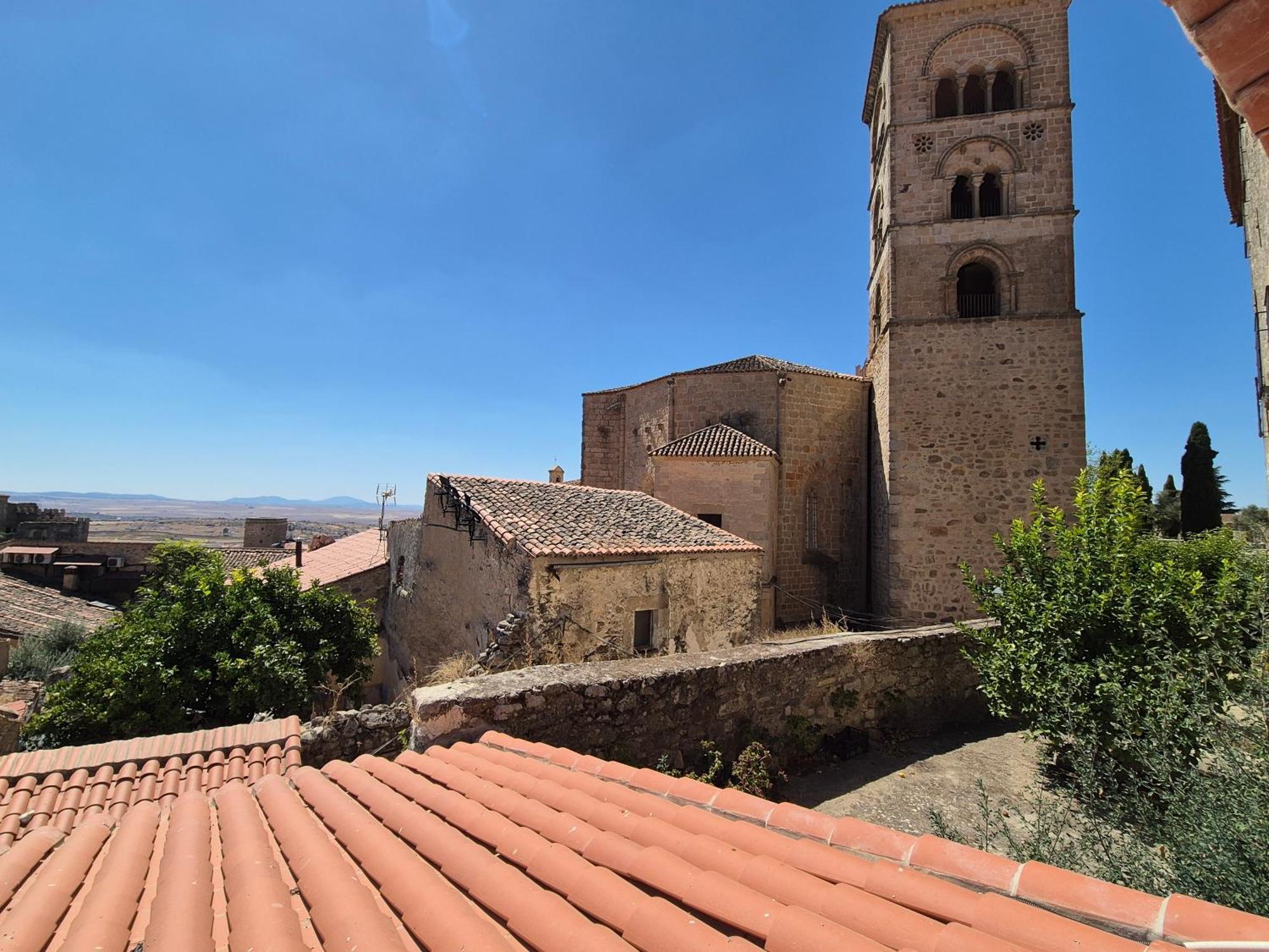 Grupo Garcia De Paredes Apartamentos Turisticos Трухильо Екстериор снимка