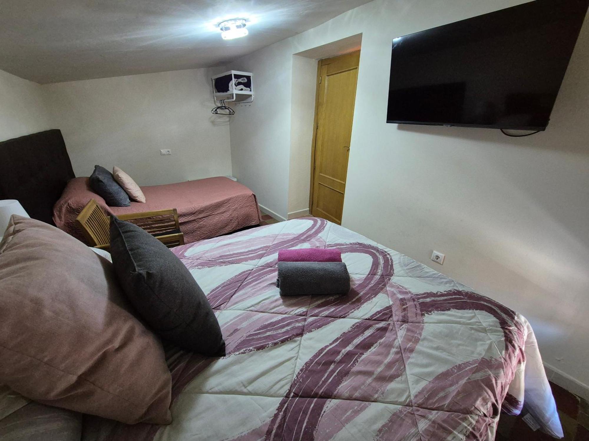 Grupo Garcia De Paredes Apartamentos Turisticos Трухильо Екстериор снимка